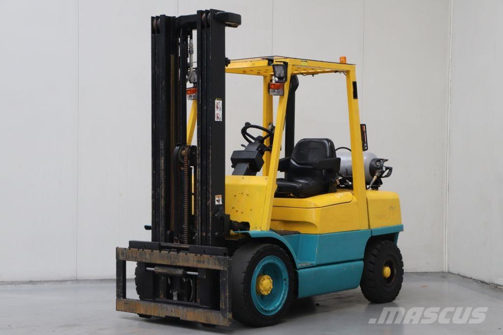 Hyster H3.20XML Nestekaasutrukit