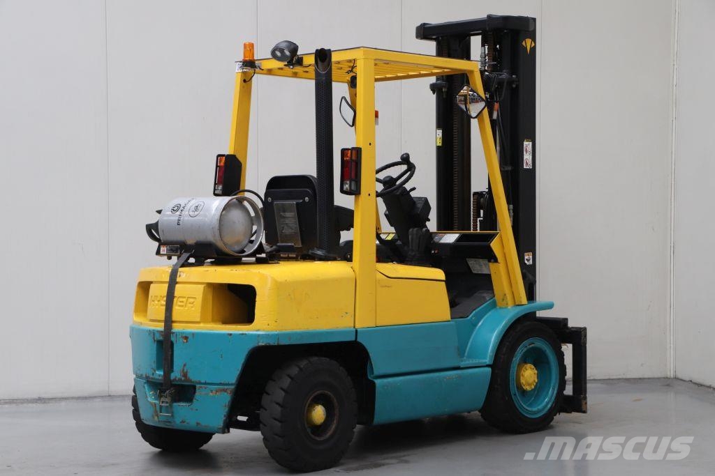 Hyster H3.20XML Nestekaasutrukit