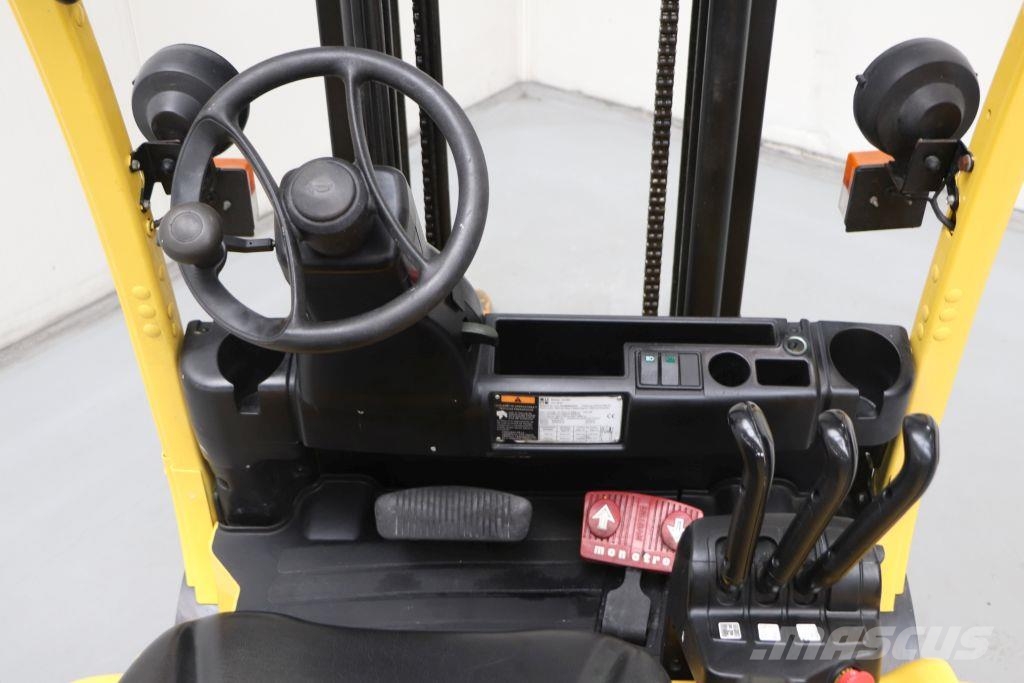 Hyster J2.5XN Elektromos targoncák