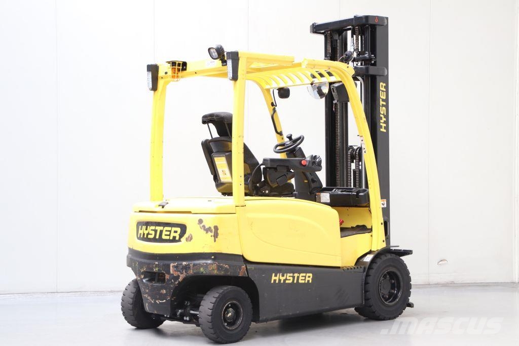 Hyster J3.0XN شاحنات ذات رافعات شوكية تعمل بالكهرباء