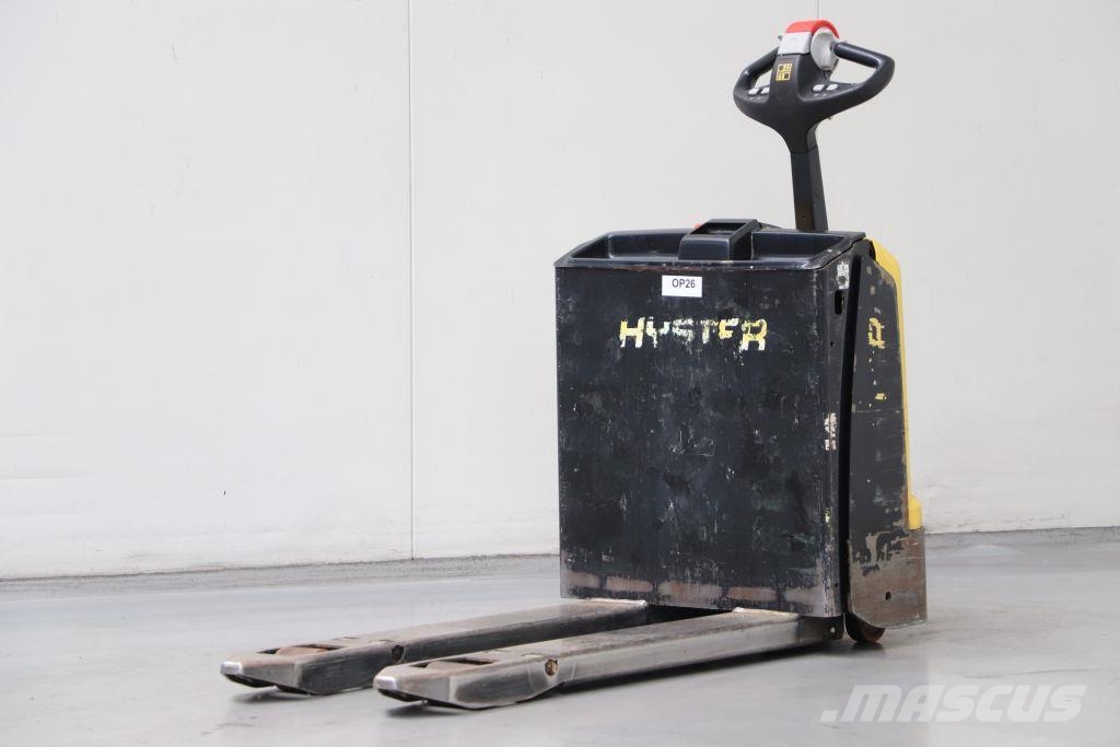 Hyster P1.6 معدات الرفع منخفض المستوى