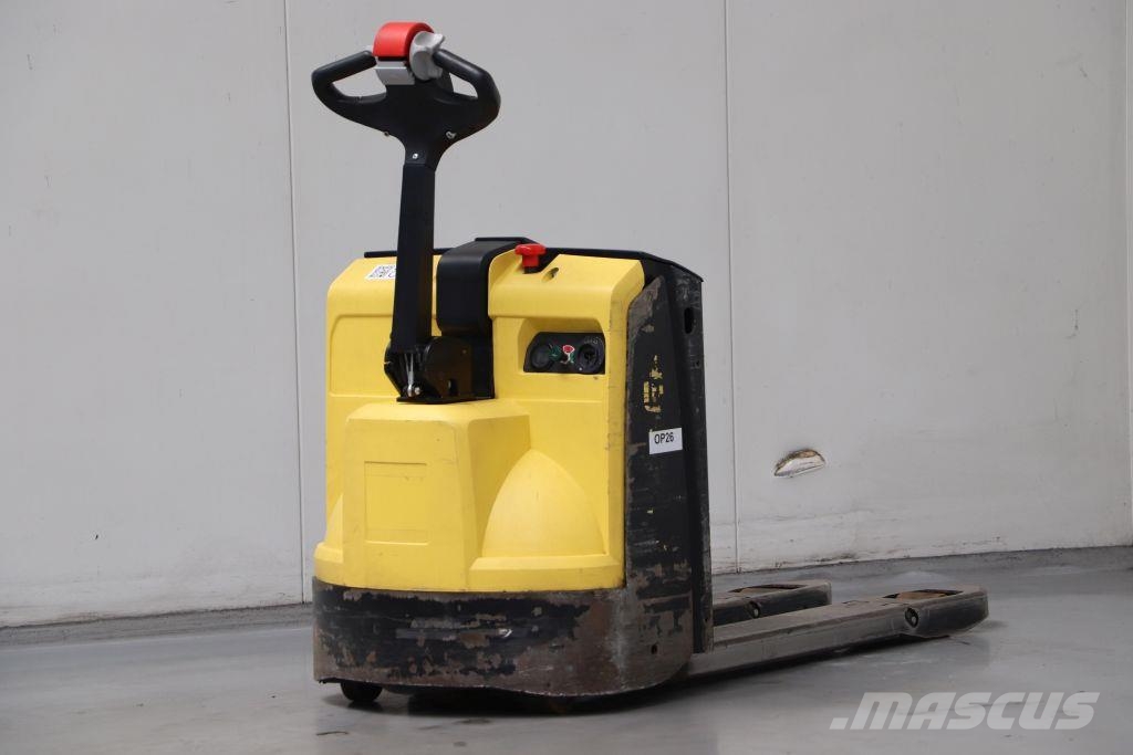 Hyster P1.6 معدات الرفع منخفض المستوى