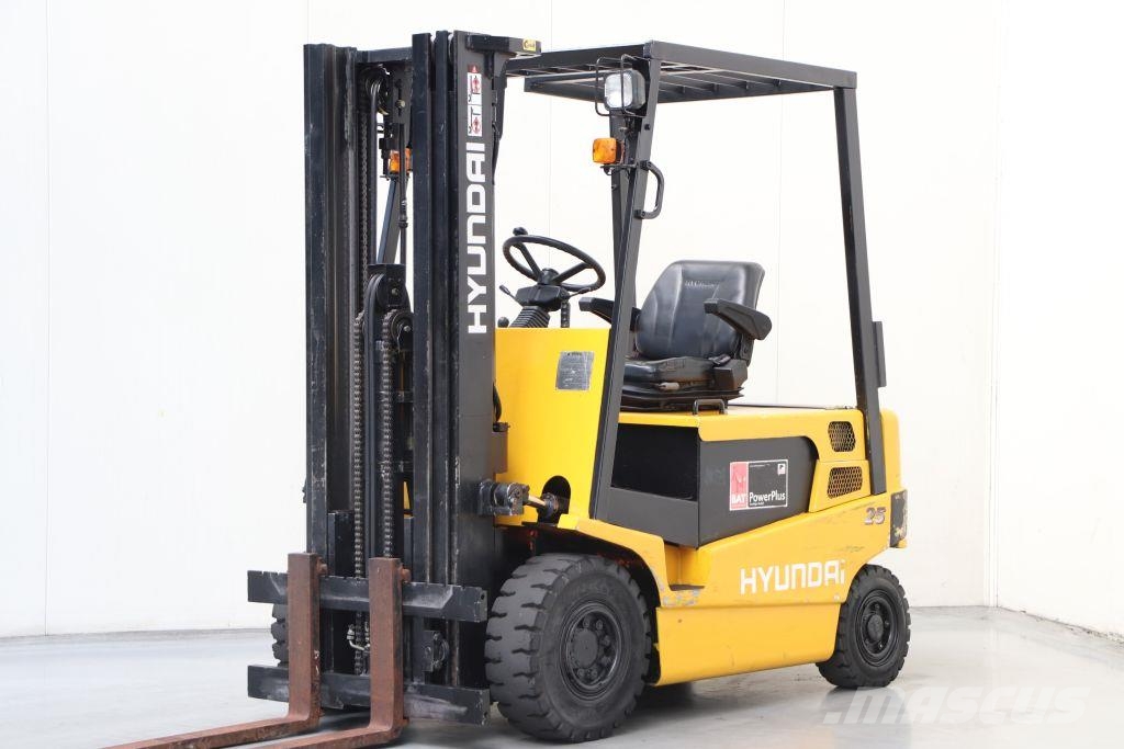 Hyundai HBF25-II شاحنات ذات رافعات شوكية تعمل بالكهرباء