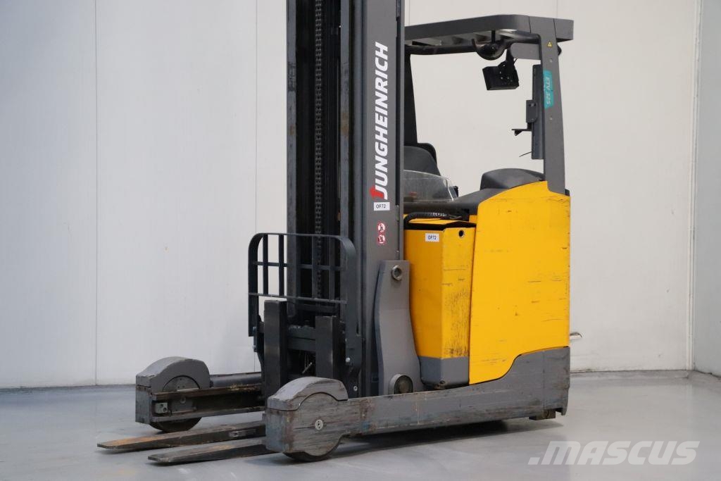 Jungheinrich ETV325 Chariot à mât rétractable