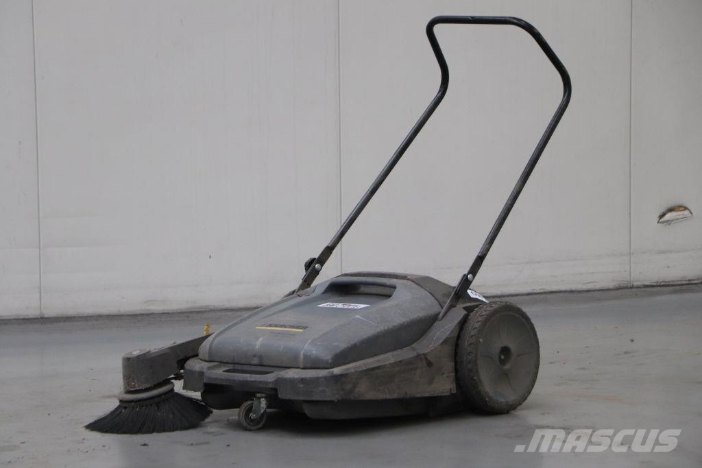 Kärcher KM70/15 C Sweepers