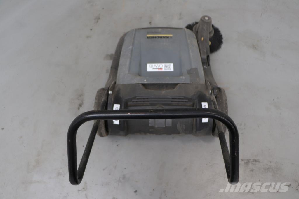 Kärcher KM70/15 C Sweepers