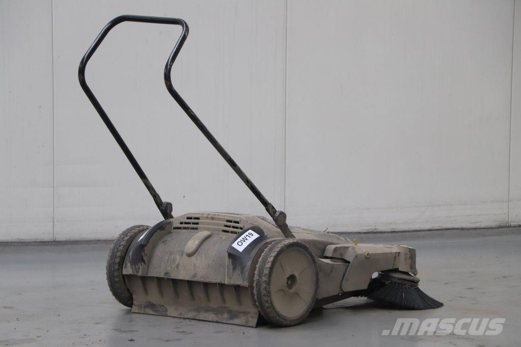 Kärcher KM70/15 C Sweepers