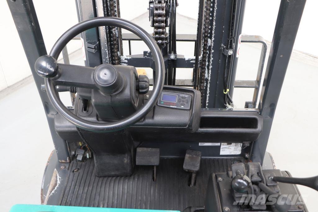 Komatsu FB18M-2R Wózki elektryczne