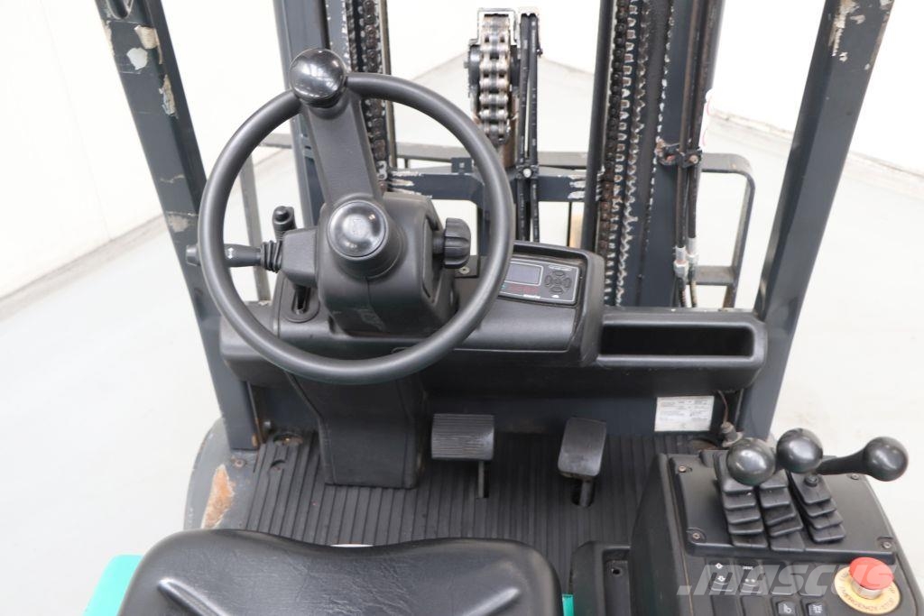 Komatsu FB18M-2R Electric forklifts