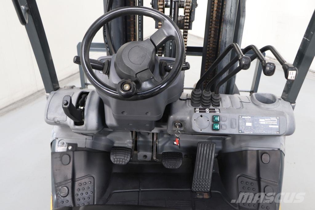 Komatsu FG18HT-21 LPG forklifts