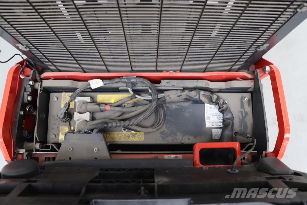 Linde D08 Pedestrian stackers