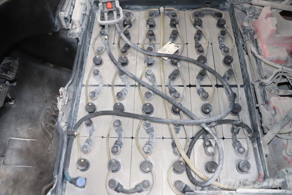 Linde E16P-02 Elektriskie autoiekrāvēji