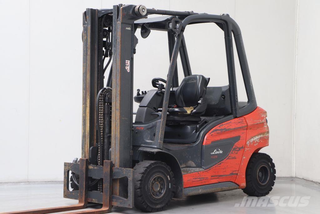 Linde H25D-01 شاحنات الديزل