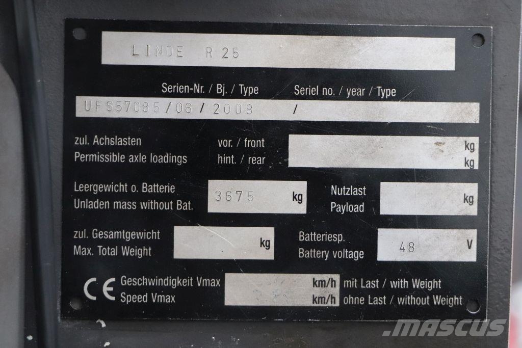 Linde R25 Viličari sa 4-stranskim dohvatom