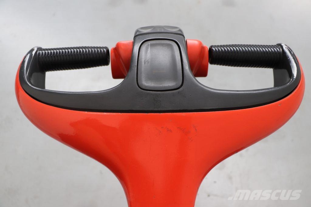 Linde T30 Lavansiirtotrukit