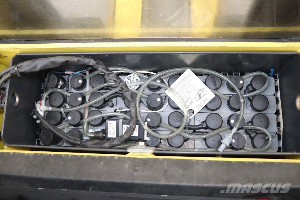 LOC A12 ACD34 SP Pedestrian stacker