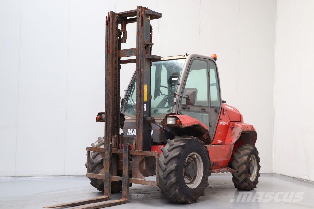 Manitou M30-4 Vanterenski viljuškar