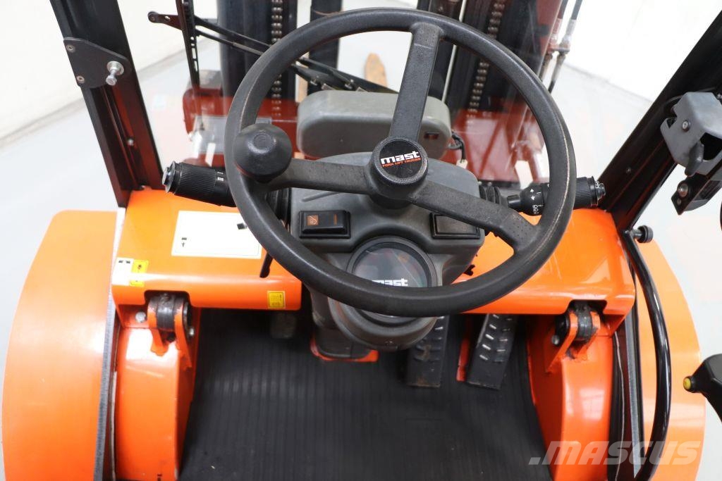  Mastexplorer H15D 4WD Montacargas todo terreno
