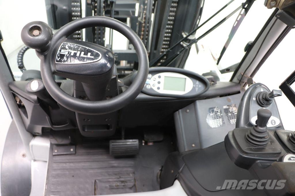 Still RX60-40 Electric forklifts