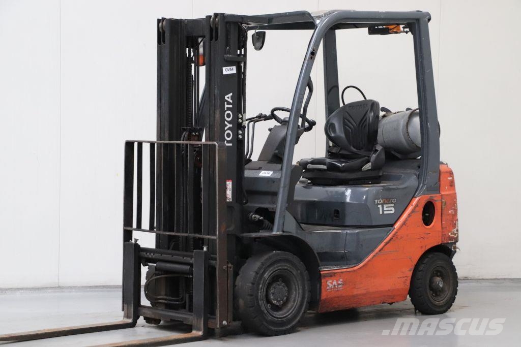 Toyota 02-8FGF15 Chariots GPL