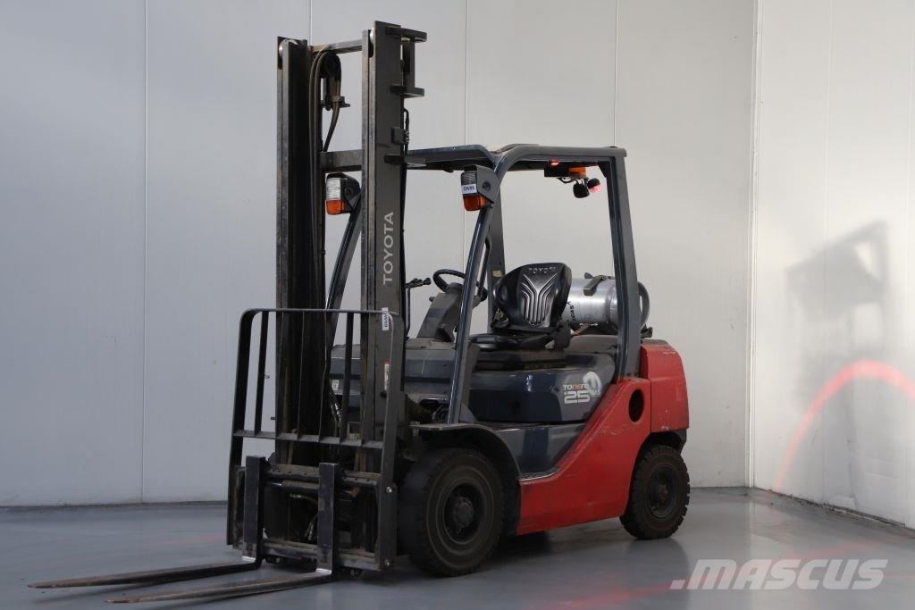 Toyota 02-8FGF25 LPG 지게차