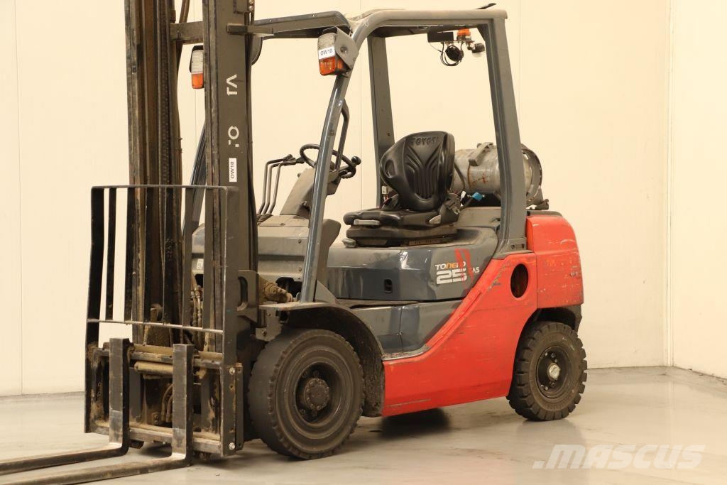 Toyota 02-8FGF25 Gaasitõstukid