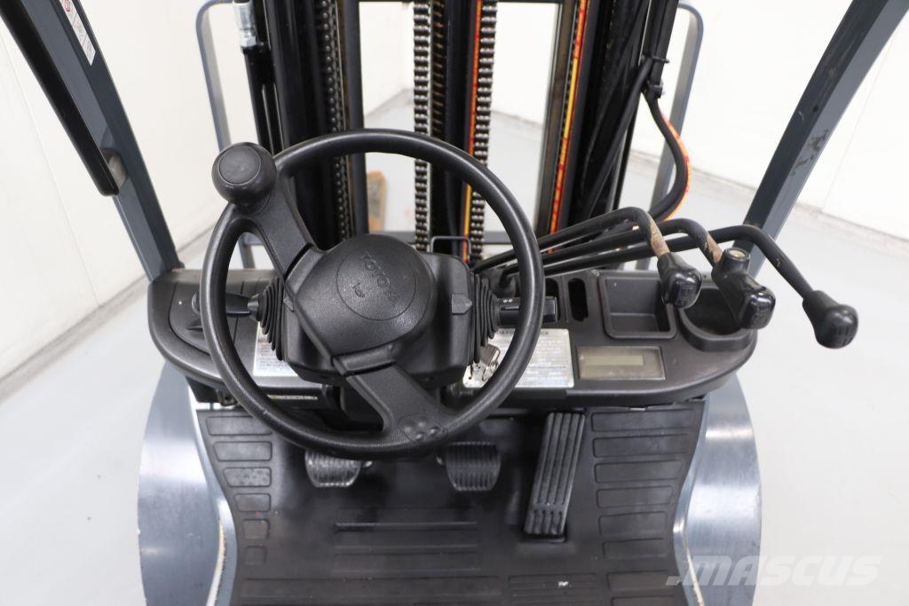 Toyota 02-8FGF25 Propan trucker