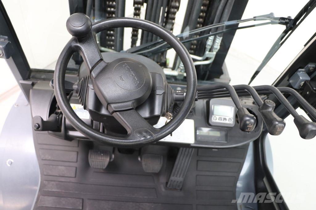 Toyota 40-8FD50N Empilhadeiras a diesel
