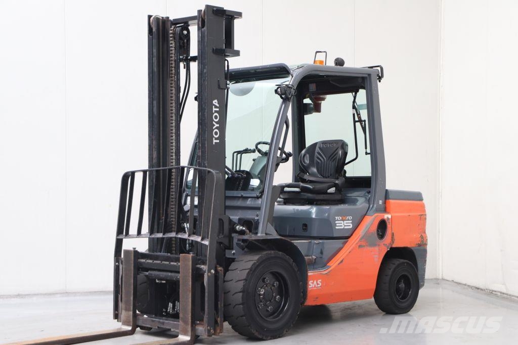 Toyota 52-8FDJF35 Diesel heftrucks