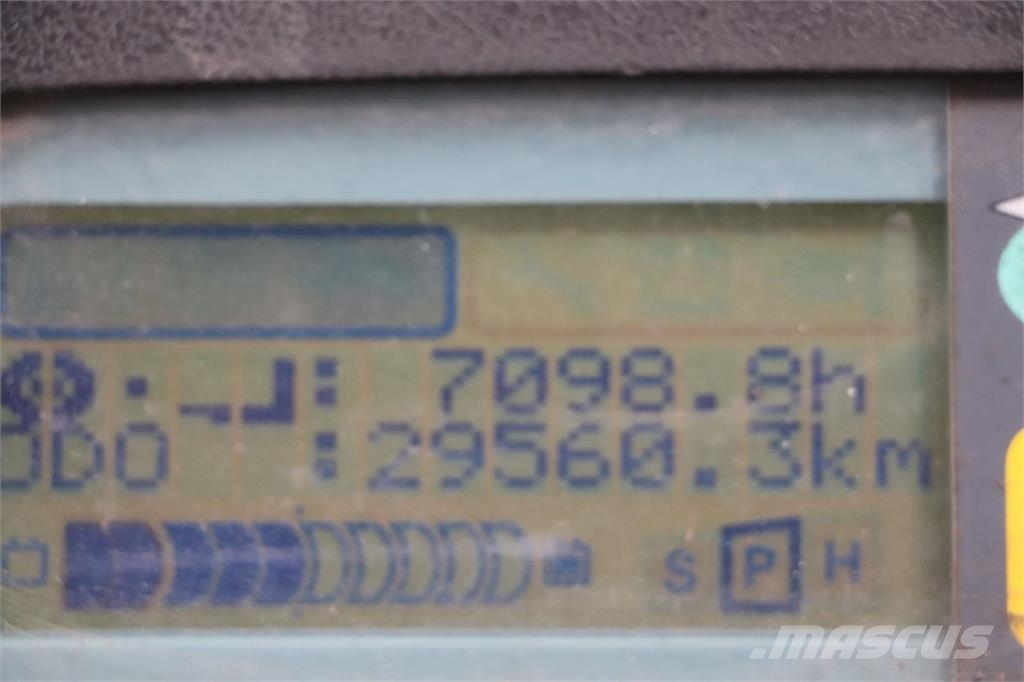 Toyota 7FBMF30 전동 지게차