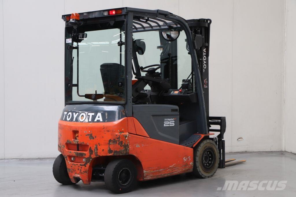 Toyota 8FBMKT25 Elektriniai šakiniai krautuvai