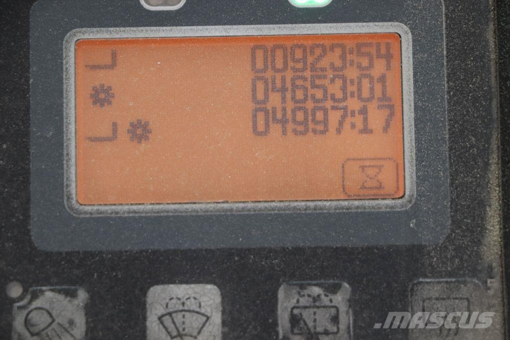 Toyota 8FBMKT30 شاحنات ذات رافعات شوكية تعمل بالكهرباء