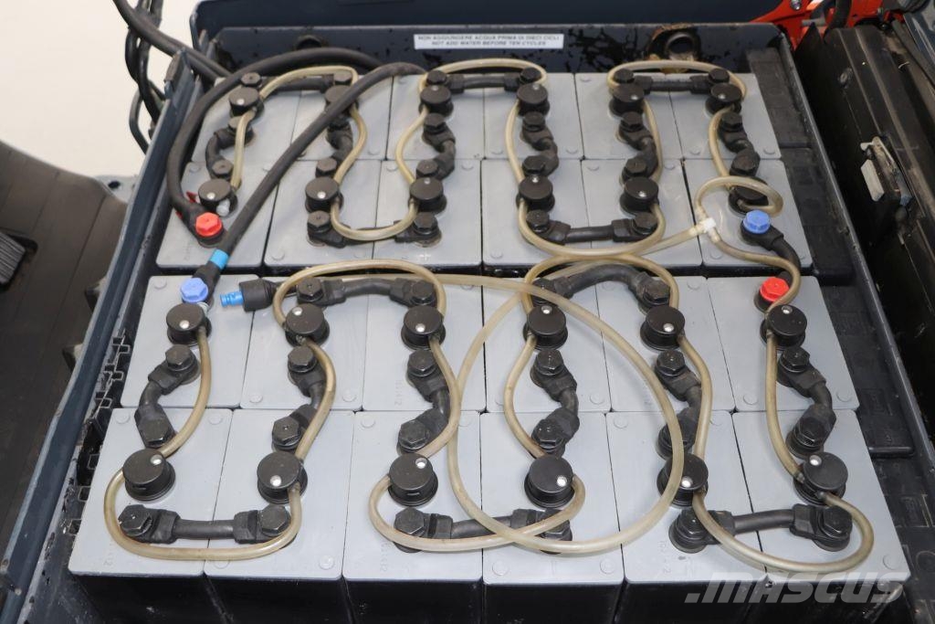 Toyota 8FBMT20 Elektriniai šakiniai krautuvai