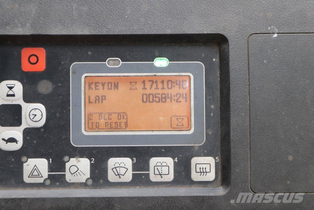 Toyota 8FBMT25 Електрически вилични кари-повдигачи