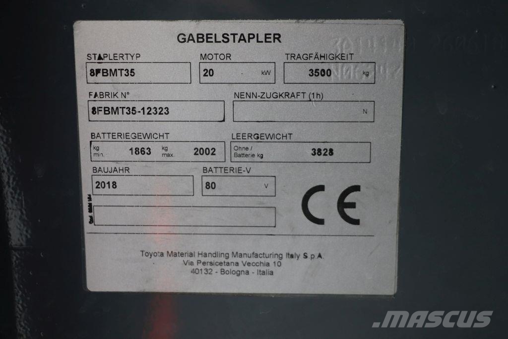 Toyota 8FBMT35 شاحنات ذات رافعات شوكية تعمل بالكهرباء