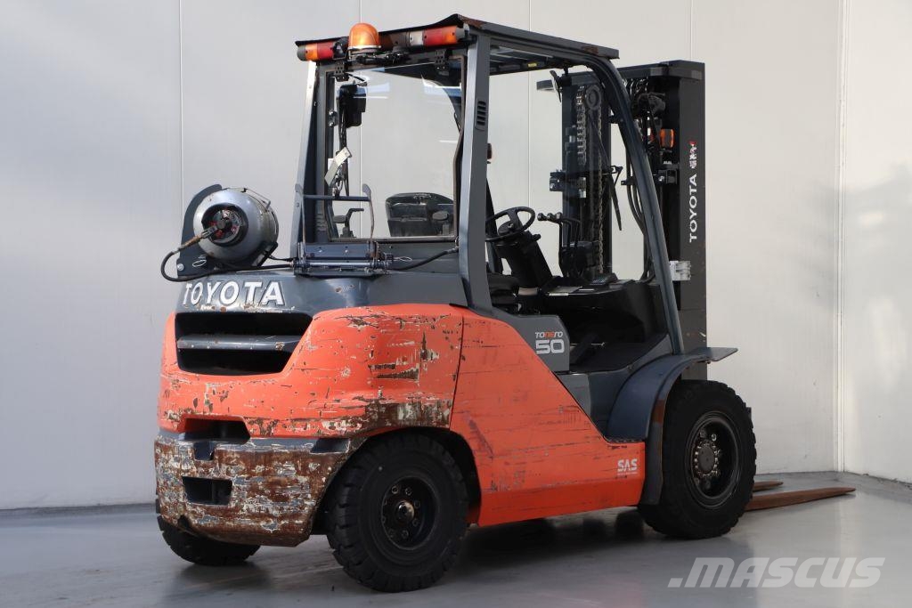 Toyota 8FG45N Nestekaasutrukit