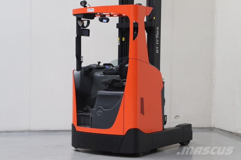 Toyota RRE200H Schubmaststapler