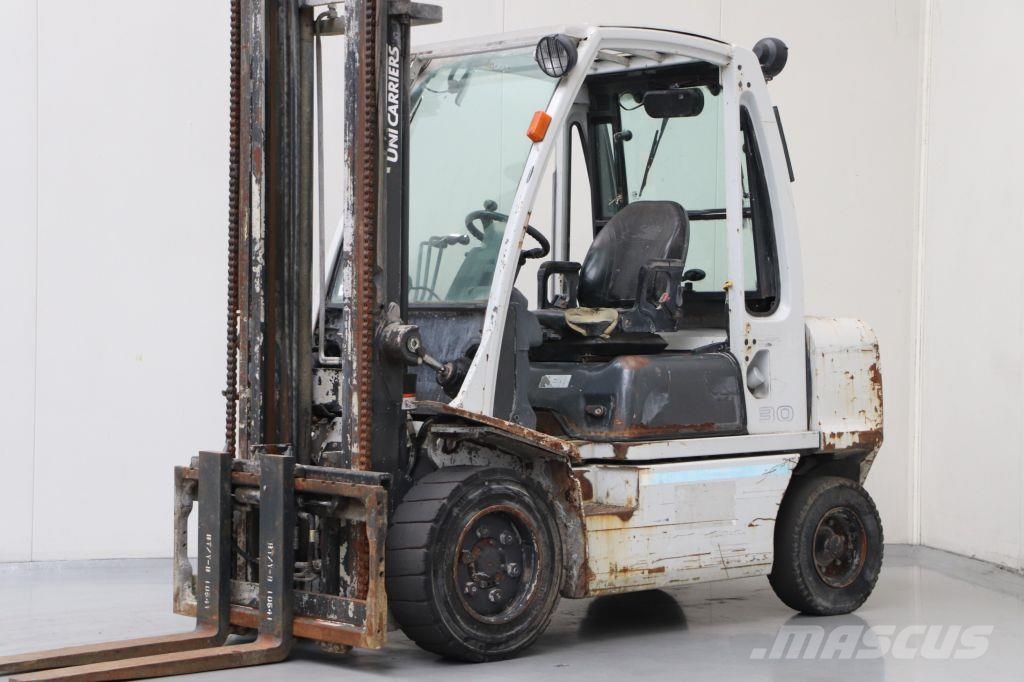 UniCarriers YG1D2A30Q Dízel targoncák