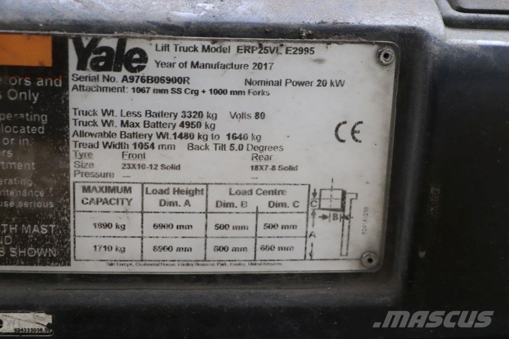Yale ERP25VL شاحنات ذات رافعات شوكية تعمل بالكهرباء