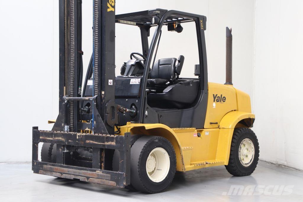 Yale GDP70VX شاحنات الديزل