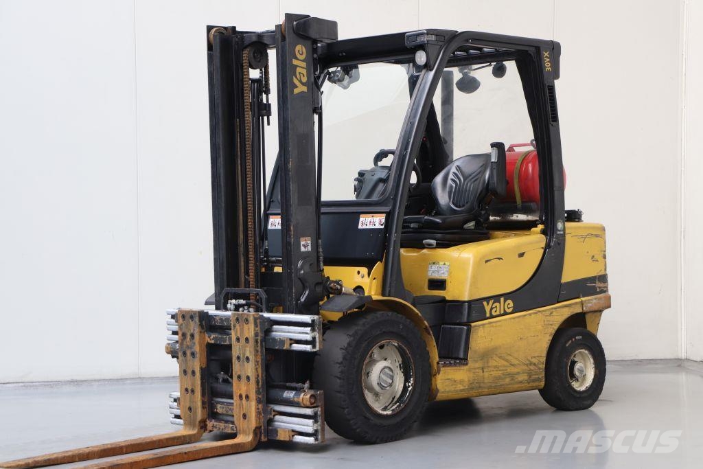 Yale GLP30VX شاحنات LPG