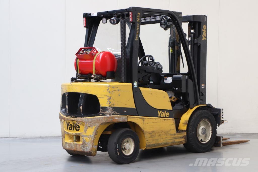 Yale GLP30VX شاحنات LPG