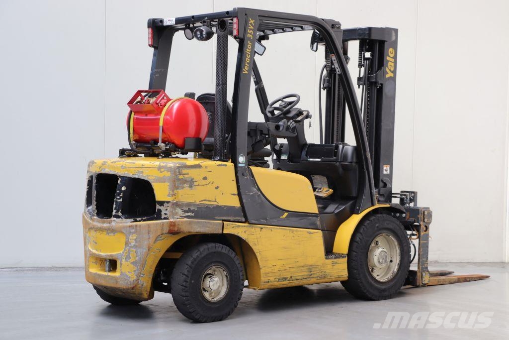 Yale GLP35VX شاحنات LPG