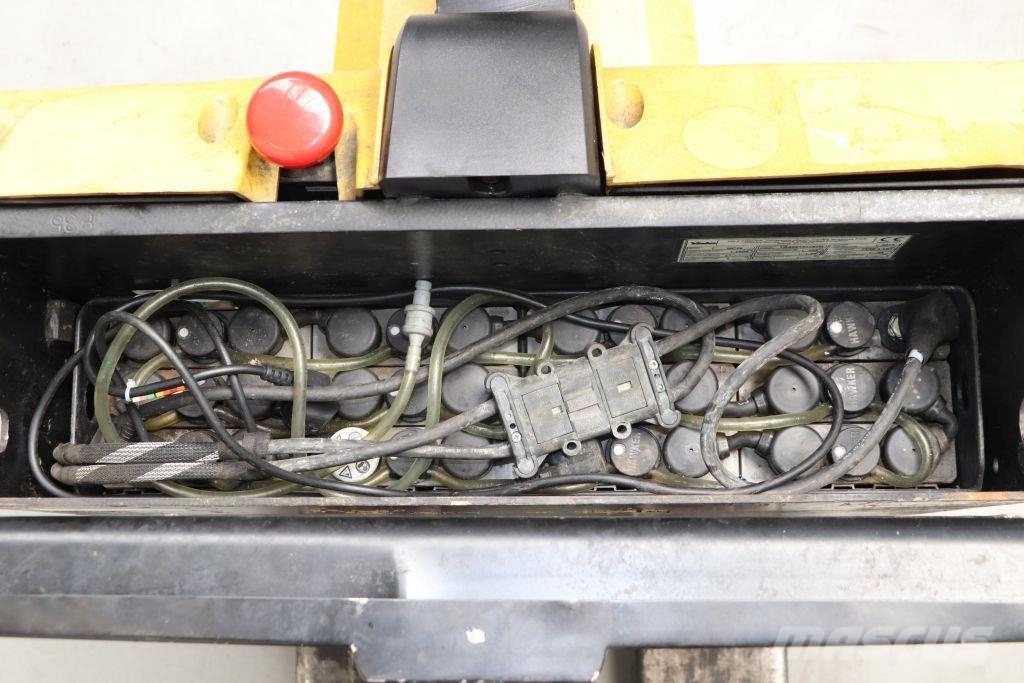 Yale MP16 Lavansiirtotrukit