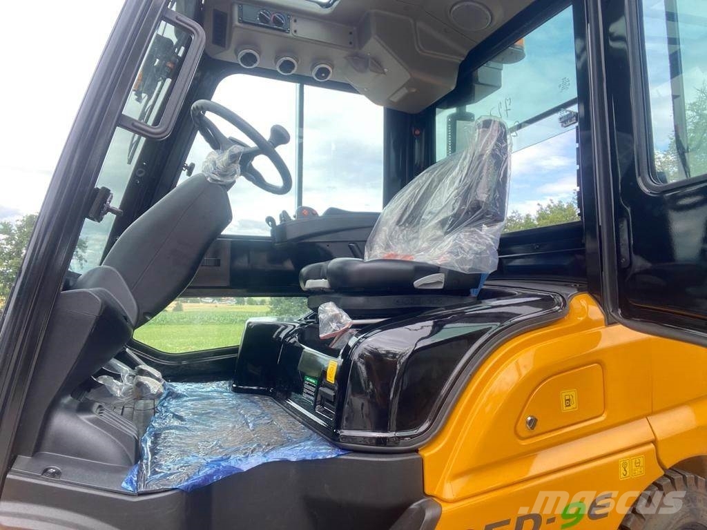 Hyundai 25D-9H شاحنات الديزل