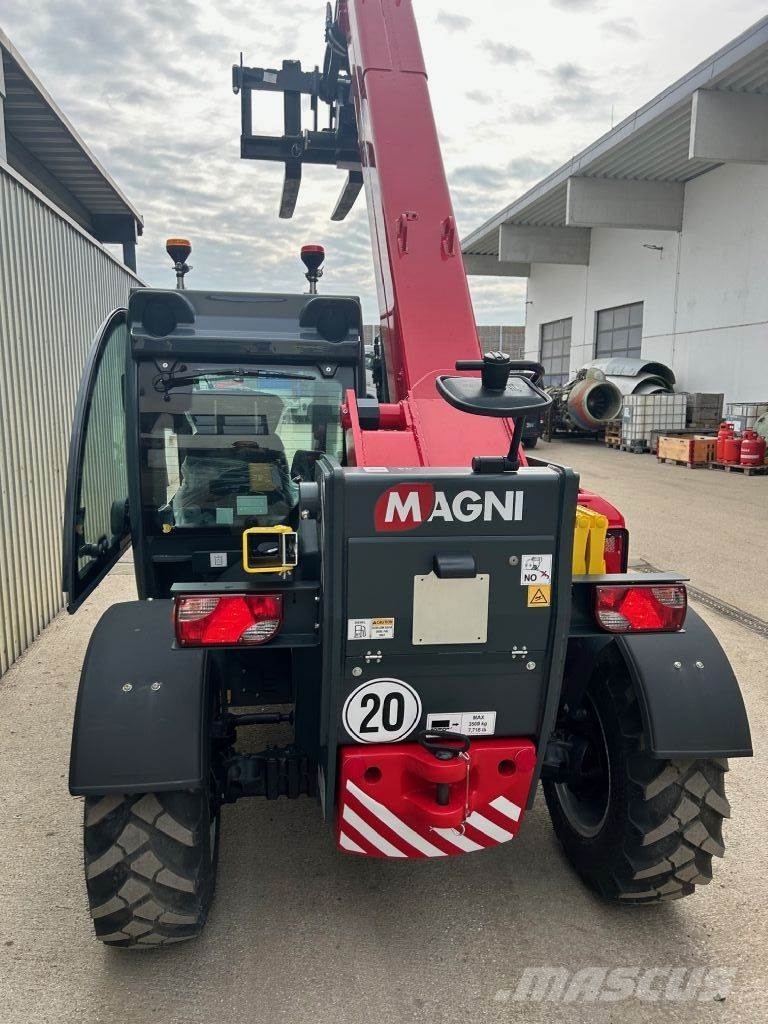 Magni TH3.6 Telescopic handlers