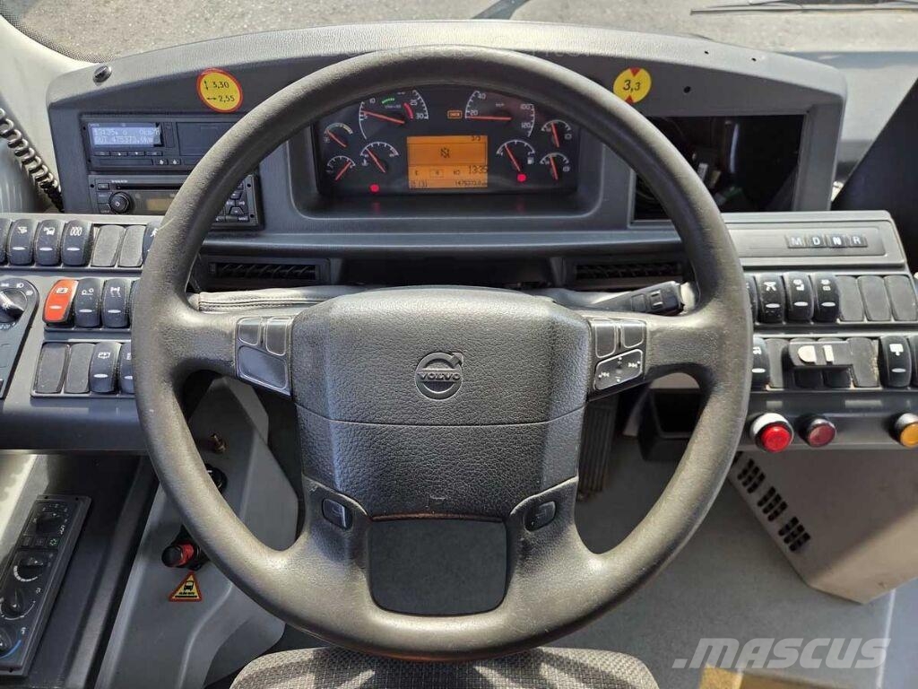 Volvo 8909 B9 RLE / 8900 // 2 units Autobuses interurbano