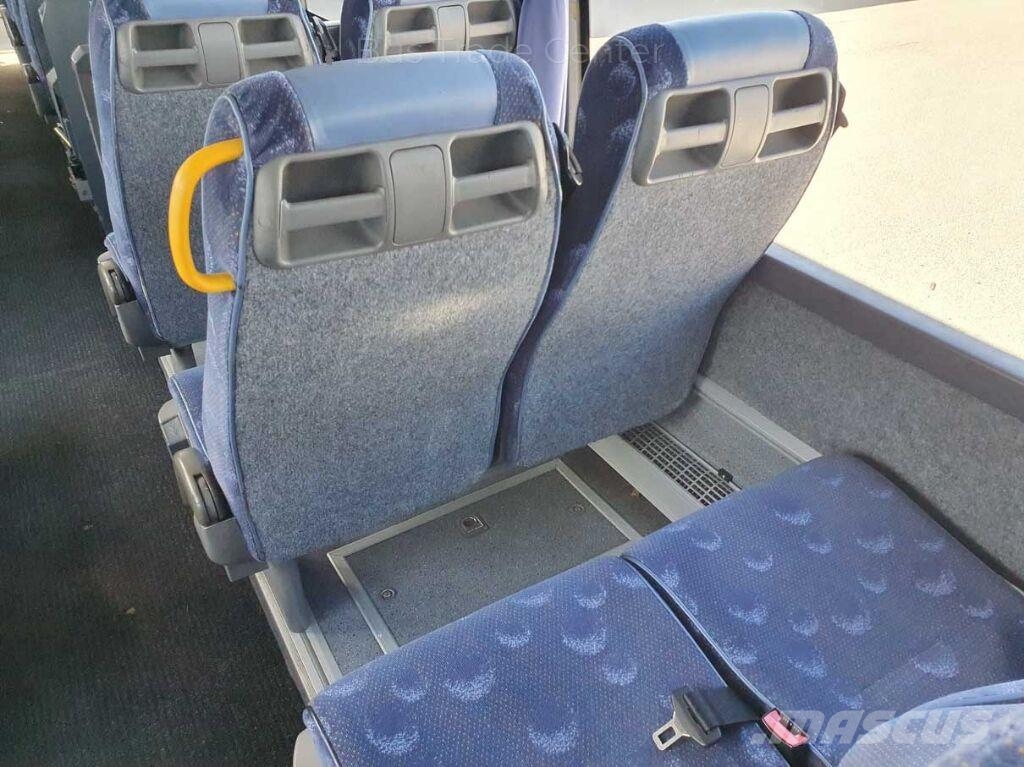 Volvo 9700S NL B12M المركبة
