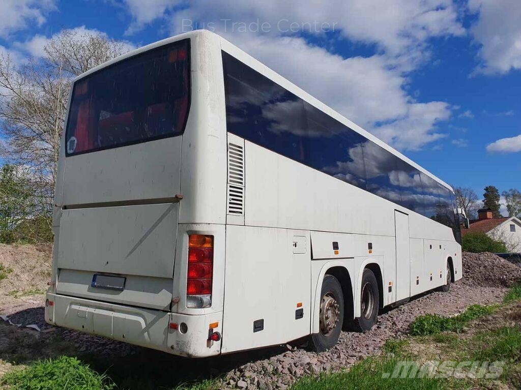 Volvo 9900 B12B المركبة