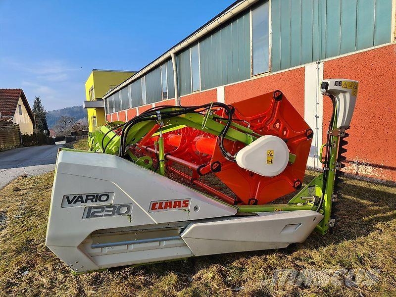 CLAAS Vario 1230 Combine harvester heads